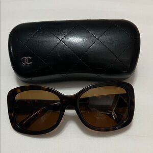 CHANEL Brown Tortoise Sunglasses